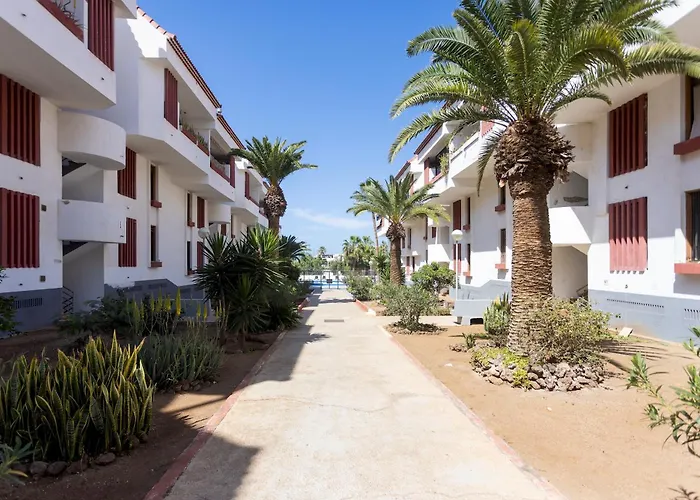 Apartmán Home2book Family With Pool Near